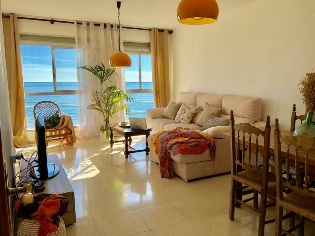 Daire Stunning Sea View *